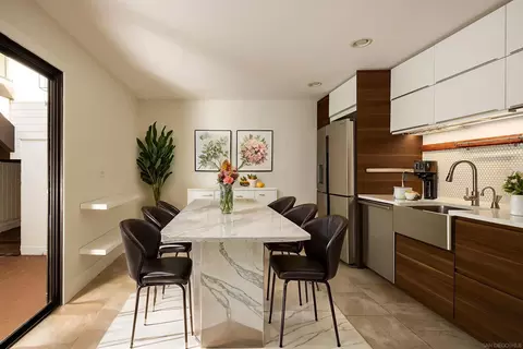 Dining - 698 Hygeia Ave, Encinitas, CA 92024 photo 5 of 5