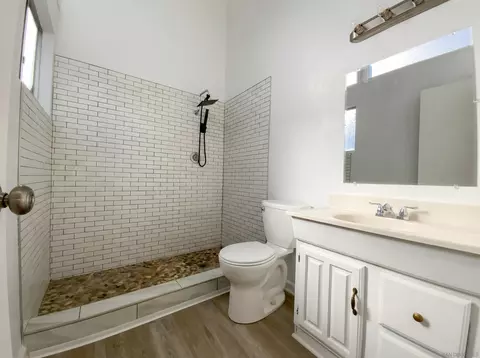 Bath - 1494 Dumar Ave, El Cajon, CA 92019 photo 2 of 2