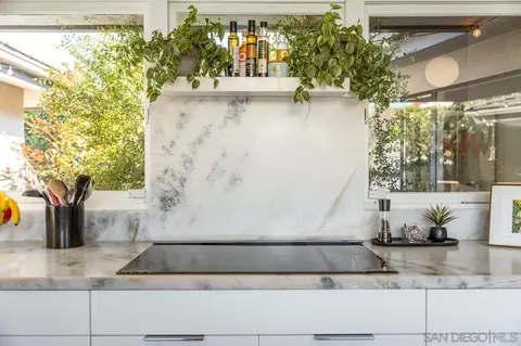 Kitchen - 7846 Esterel Dr, La Jolla, CA 92037 photo 4 of 5
