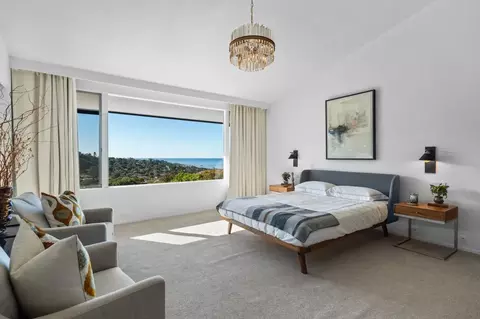 Bedroom - 7846 Esterel Dr, La Jolla, CA 92037 photo 4 of 9