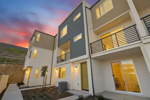 852 Makani St #4, Chula Vista, CA 91911