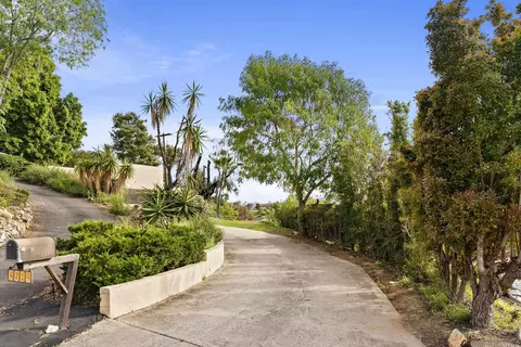 4214 Bobbie Ln, La Mesa, CA 91941 photo 2