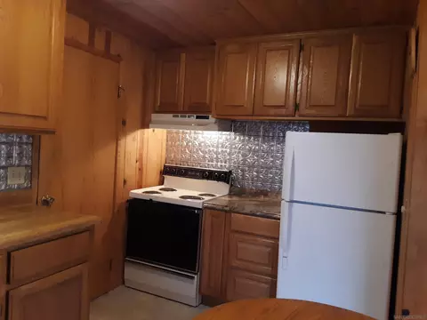 Kitchen - 2617 C St, Julian, CA 92036 photo 1 of 2