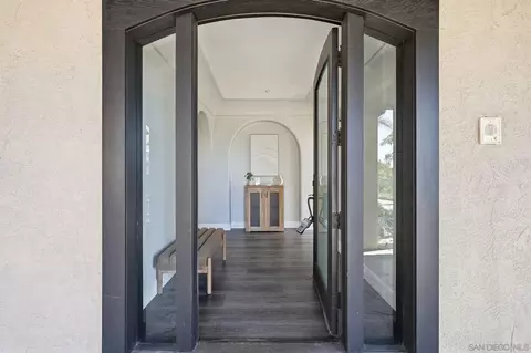 Entry Way - 9610 Vista Del Sol, Spring Valley, CA 91977 photo 2 of 3
