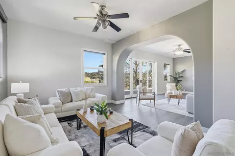 Living - 9610 Vista Del Sol, Spring Valley, CA 91977 photo 8 of 11