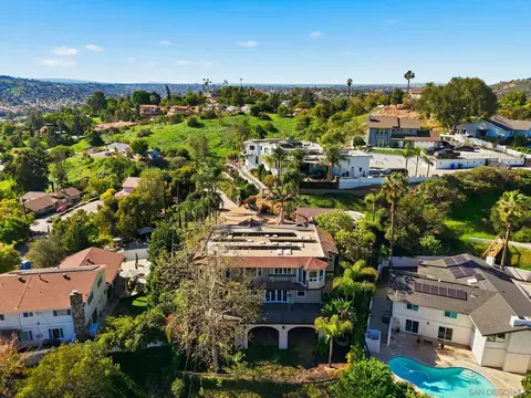 View/Area - 9610 Vista Del Sol, Spring Valley, CA 91977 photo 4 of 7