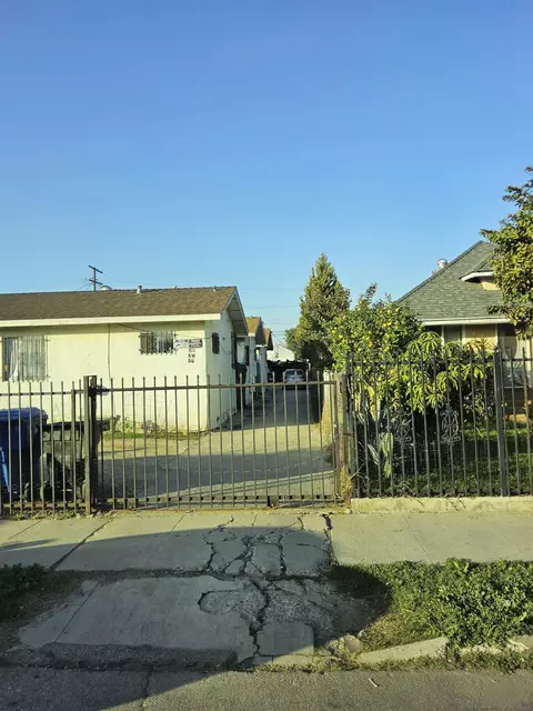 837 W 65th St, Los Angeles, CA 90044