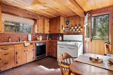 Kitchen - 7809 Scrub Jay Ln, Pine Valley, CA 91962 photo 2 of 2