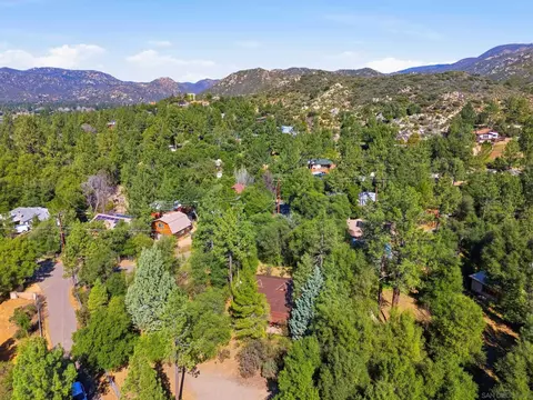 View/Area - 7809 Scrub Jay Ln, Pine Valley, CA 91962 photo 4 of 5
