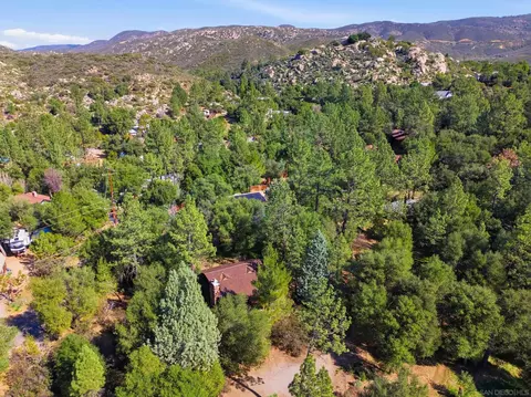 View/Area - 7809 Scrub Jay Ln, Pine Valley, CA 91962 photo 3 of 5