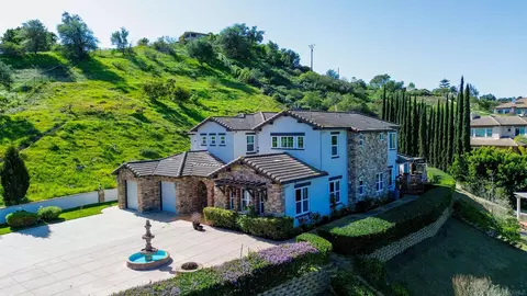 310 Highland Oaks, Fallbrook, CA 92028