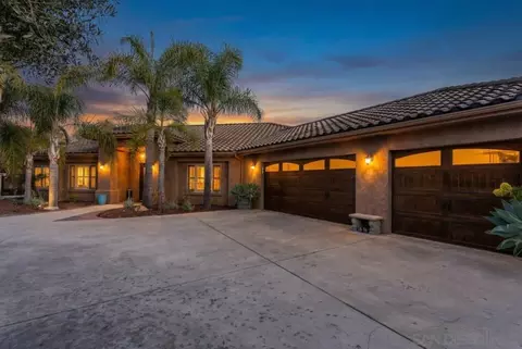 Exterior - 1195 Via Encinos, Fallbrook, CA 92028 photo 1 of 8