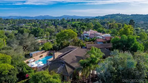 View/Area - 1195 Via Encinos, Fallbrook, CA 92028 photo 2 of 3