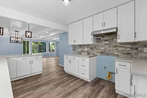Kitchen - 820 Cookie Ln, Fallbrook, CA 92028 photo 3 of 8