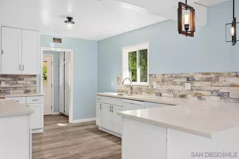 Kitchen - 820 Cookie Ln, Fallbrook, CA 92028 photo 7 of 8