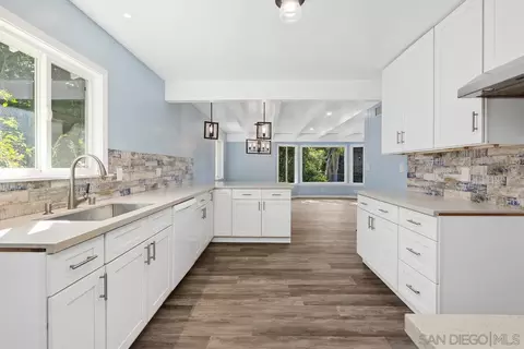 Kitchen - 820 Cookie Ln, Fallbrook, CA 92028 photo 5 of 8