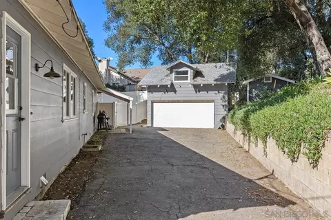 Exterior - 820 Cookie Ln, Fallbrook, CA 92028 photo 7 of 7