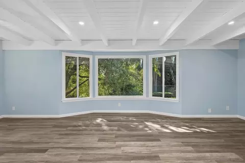 Living - 820 Cookie Ln, Fallbrook, CA 92028 photo 4 of 11