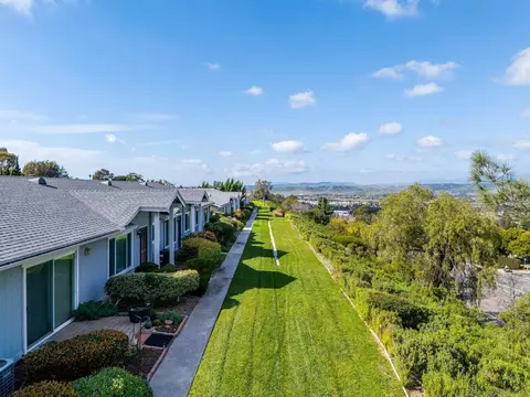 Exterior - 4382 Dowitcher Way, Oceanside, CA 92057 photo 4 of 10