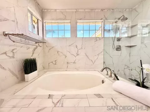 Bath - 3605 Hidden Trail Dr, Jamul, CA 91935 photo 3 of 6
