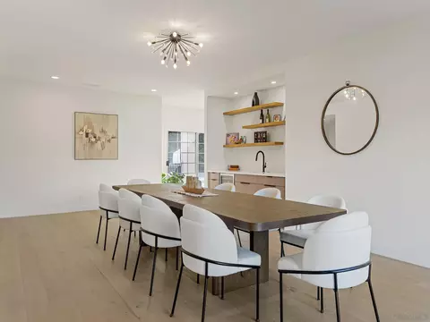 Dining - 17515 Circa Oriente, Rancho Santa Fe, CA 92067 photo 3 of 3