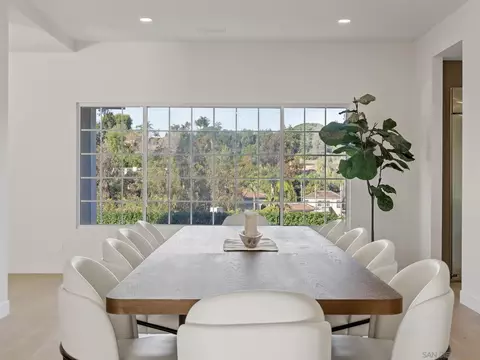 Dining - 17515 Circa Oriente, Rancho Santa Fe, CA 92067 photo 2 of 3