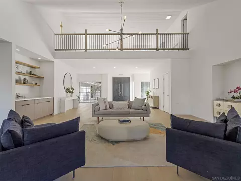 Living - 17515 Circa Oriente, Rancho Santa Fe, CA 92067 photo 1 of 4