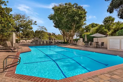 Exterior - 6645 Caminito Scioto, La Jolla, CA 92037 photo 5 of 6