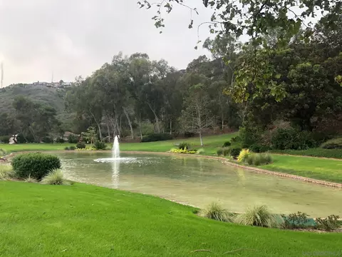 View/Area - 6645 Caminito Scioto, La Jolla, CA 92037 photo 1 of 2