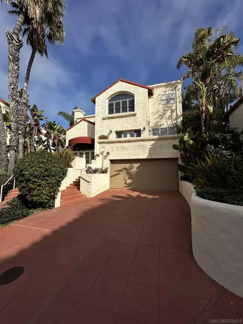 7341 Draper Ave, La Jolla, CA 92037