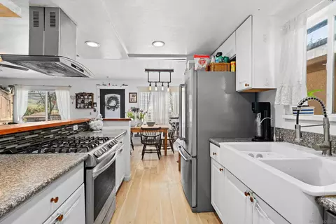 9750 Ivanho St, Spring Valley, CA 91977 photo 11