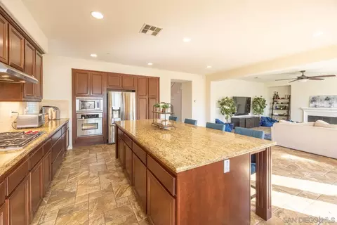 Kitchen - 3505 N Fork Ave, Carlsbad, CA 92010 photo 6 of 9