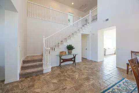 Entry Way - 3505 N Fork Ave, Carlsbad, CA 92010 photo 4 of 10