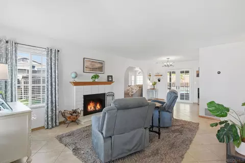 Living - 9349 Nalini Ct, Santee, CA 92071 photo 1 of 4