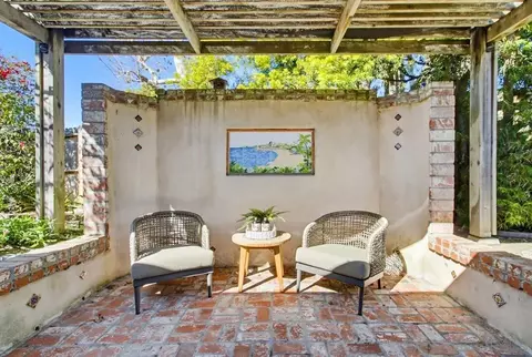 Exterior - 8635 Cliffridge Ave, La Jolla, CA 92037 photo 8 of 10