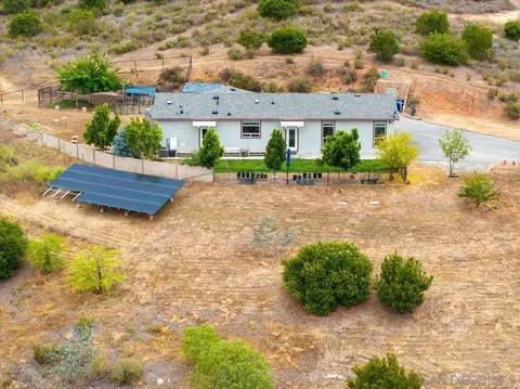 11776 Park Lilac Ln, Valley Center, CA 92082