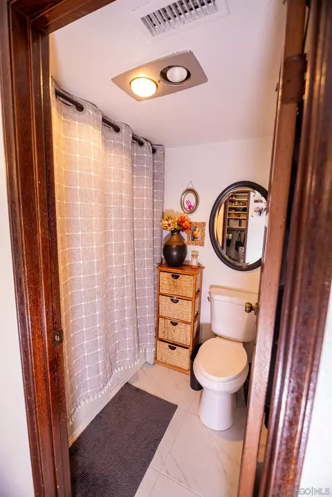 Bath - 5715 Baltimore Dr #20, La Mesa, CA 91942 photo 4 of 6