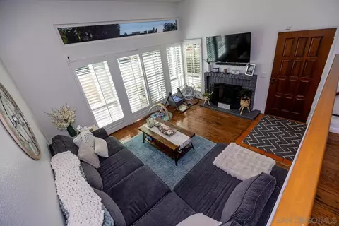 Living - 5715 Baltimore Dr #20, La Mesa, CA 91942 photo 2 of 4