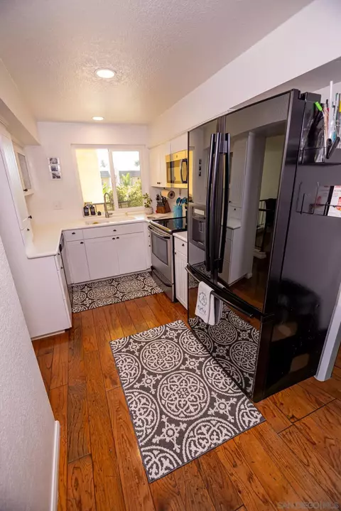 Kitchen - 5715 Baltimore Dr #20, La Mesa, CA 91942 photo 1 of 2