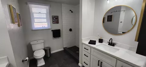 Bath - 8587 Alpine Ave, La Mesa, CA 91941 photo 1 of 2