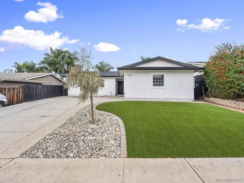 10252 Santana St, Santee, CA 92071