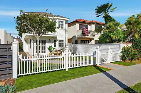 Exterior - 868 A Ave, Coronado, CA 92118 photo 8 of 10