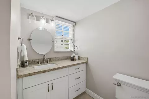 Bath - 868 A Ave, Coronado, CA 92118 photo 1 of 4