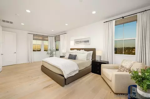 Bedroom - 664 Sea Ridge Ct, Encinitas, CA 92024 photo 2 of 5