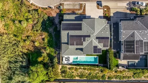 View/Area - 664 Sea Ridge Ct, Encinitas, CA 92024 photo 4 of 5