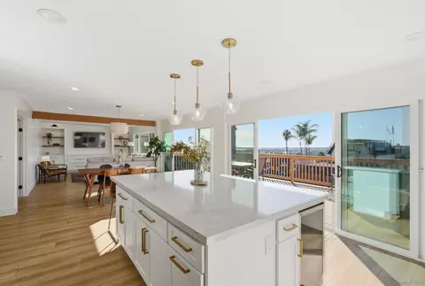 3692 Princeton Ave, San Diego, CA 92117