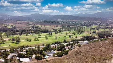 View/Area - 2552 Wind River Rd, El Cajon, CA 92019 photo 4 of 6