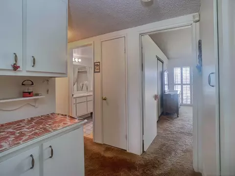 Entry Way - 2552 Wind River Rd, El Cajon, CA 92019 photo 2 of 2