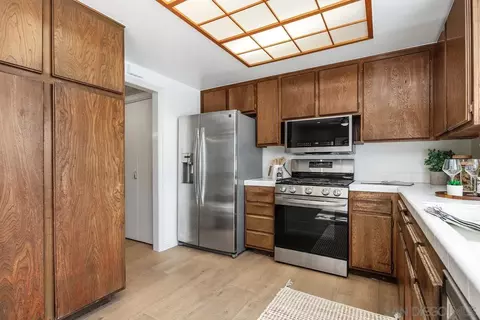 Kitchen - 12960 Caminito Bodega, Del Mar, CA 92014 photo 2 of 2