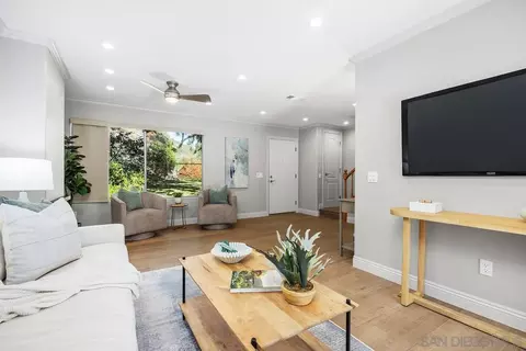 Living - 12960 Caminito Bodega, Del Mar, CA 92014 photo 4 of 5